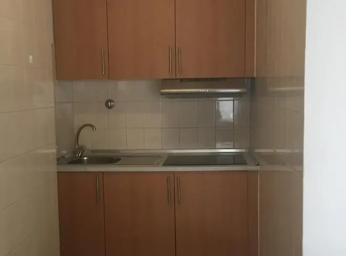 Torre Da Rocha 201 *